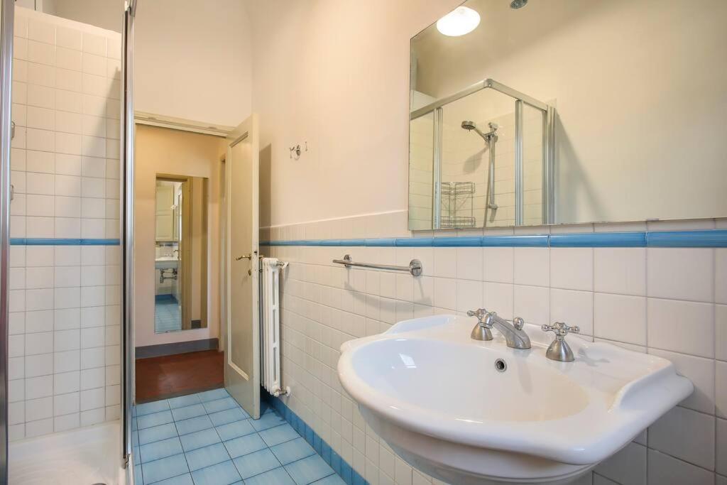 Palazzo Borghese 2 Bedroom Florens Exteriör bild